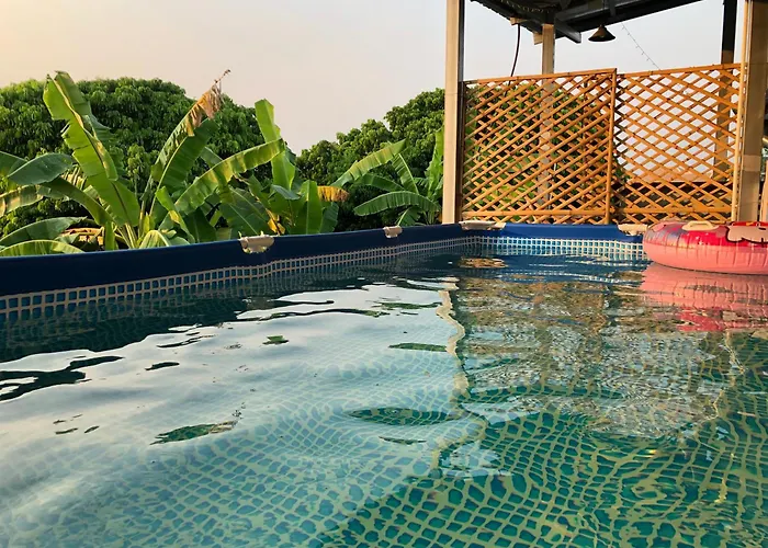 โรงแรมแสนดีเพลส เมาเท่นวิว จอมทอง