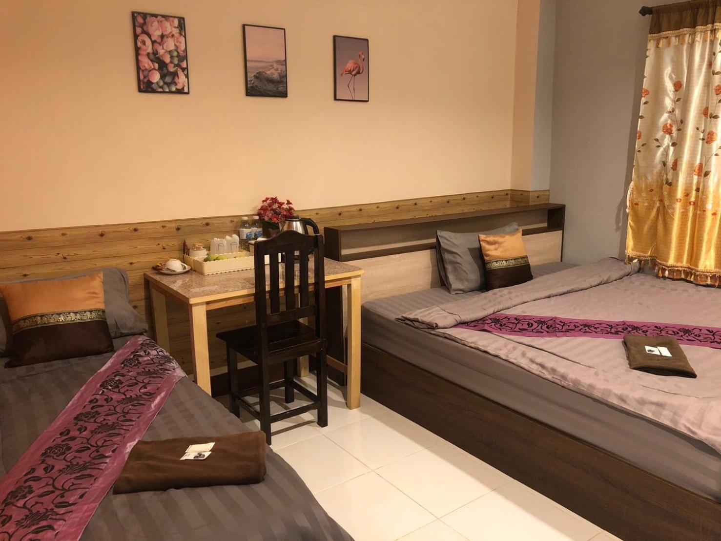 מלון דירות โรงแรมแสนดีเพลส เมาเท่นวิว 2*
